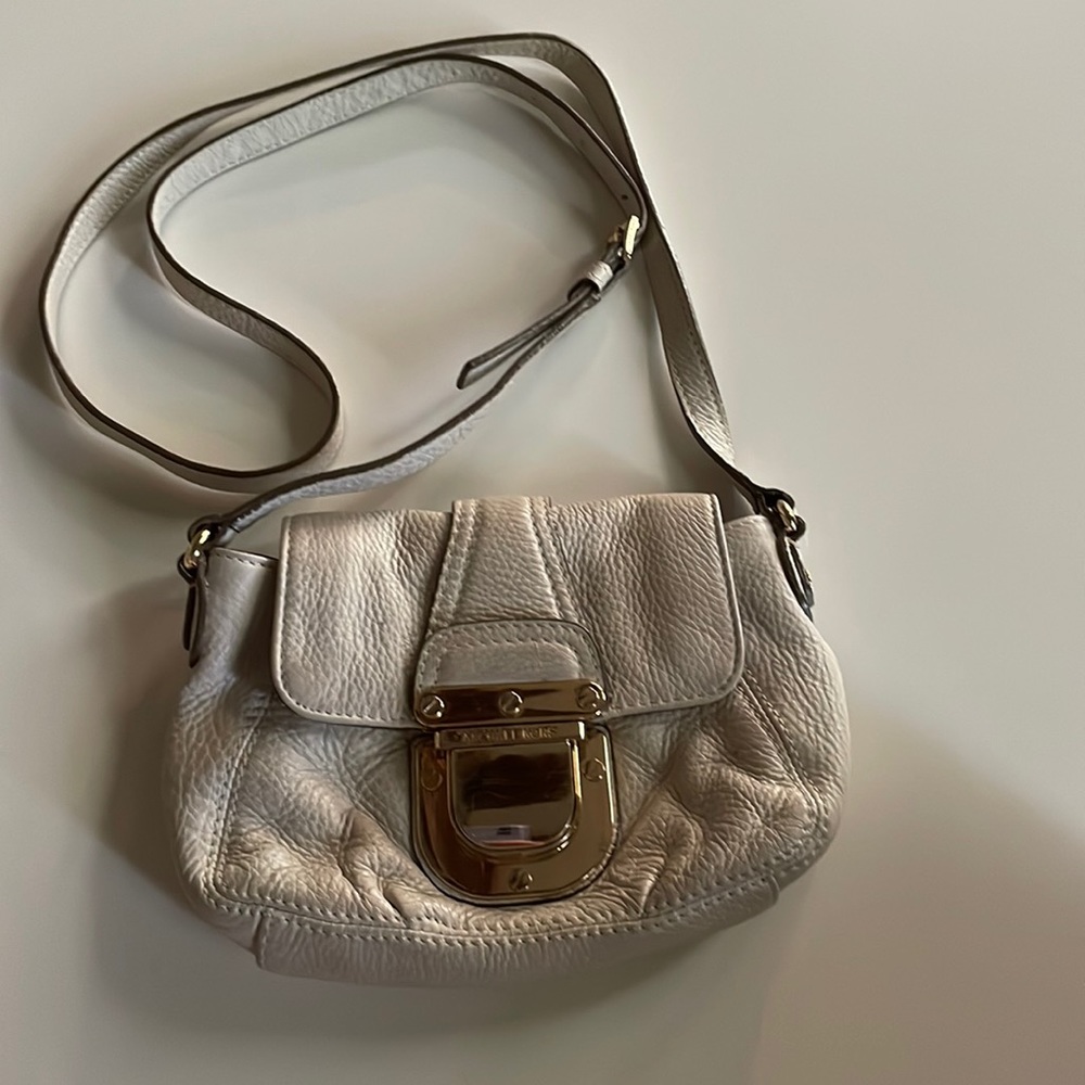 Michael Kors Cream Crossbody purse